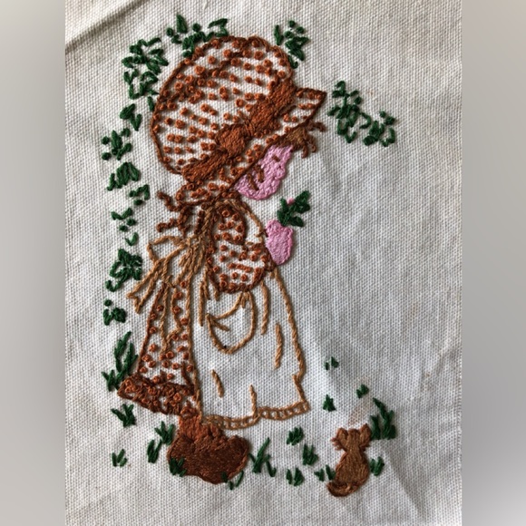 Vintage Embroidered Piece “Girl with Cat” Unframed 8.5”x6,5” Finished Handmade - Picture 2 of 11